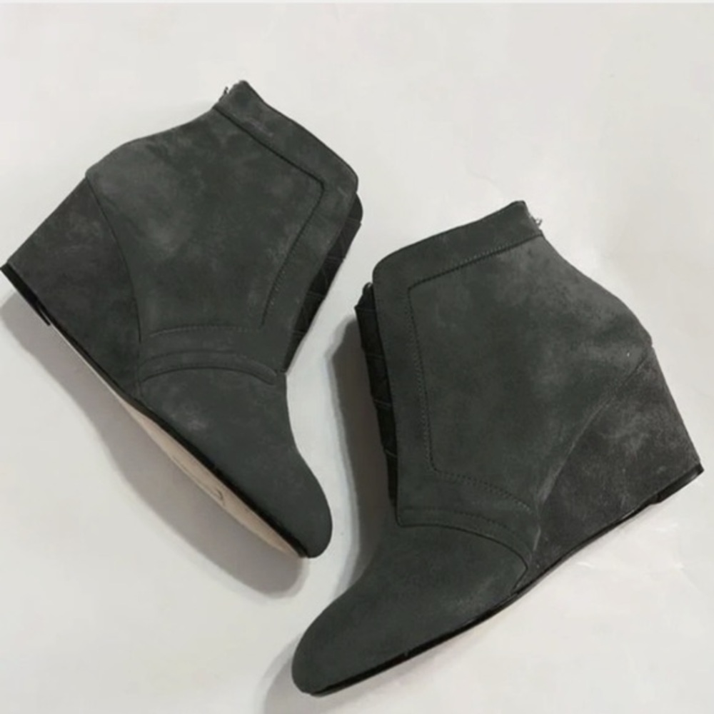Taryn Rise Kamer Gray Suede Wedge 2.5”Ankle Boots women’s 9.5